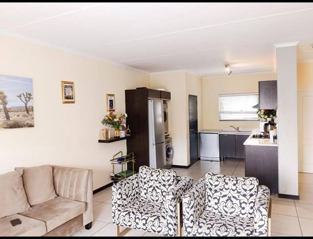2 BEDROOM APARTMENT FOR SALE IN THE WILLIAM ESTATE